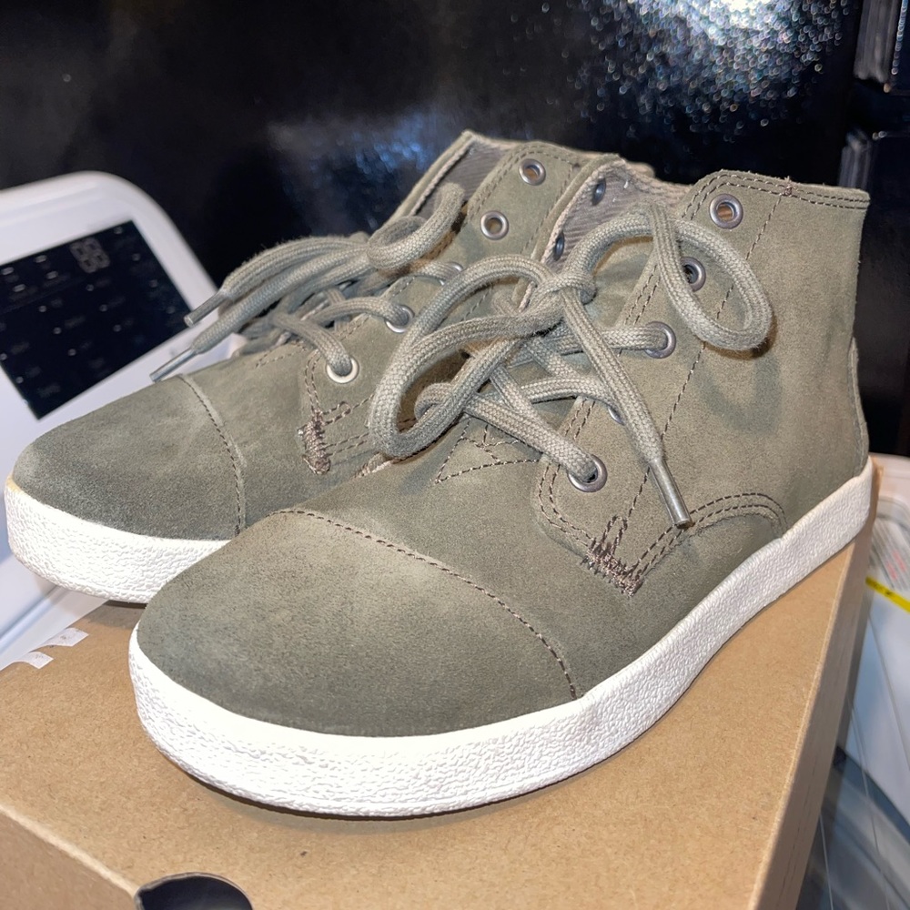 Toms Paseo High Top Size 6.5